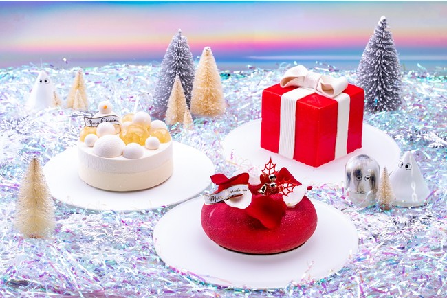 【W大阪】日本初のWホテル、初めてのクリスマスケーキの予約を10月18日より開始！ヴィーガン対応、ピエール・エルメ・パリなど多彩な3種をラインナップのサブ画像1_左からフロマージュムース、ヴィーガンムース、ザ クリスマス ボックス（イメージ）