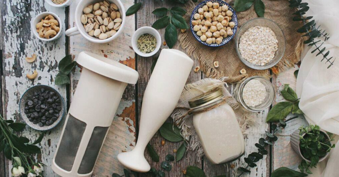 「ヴィーガンミルク」が、自宅で簡単、2分で作れる。ヨーロッパで話題の植物性ミルクメーカーが日本上陸【Vegan Milker】のメイン画像