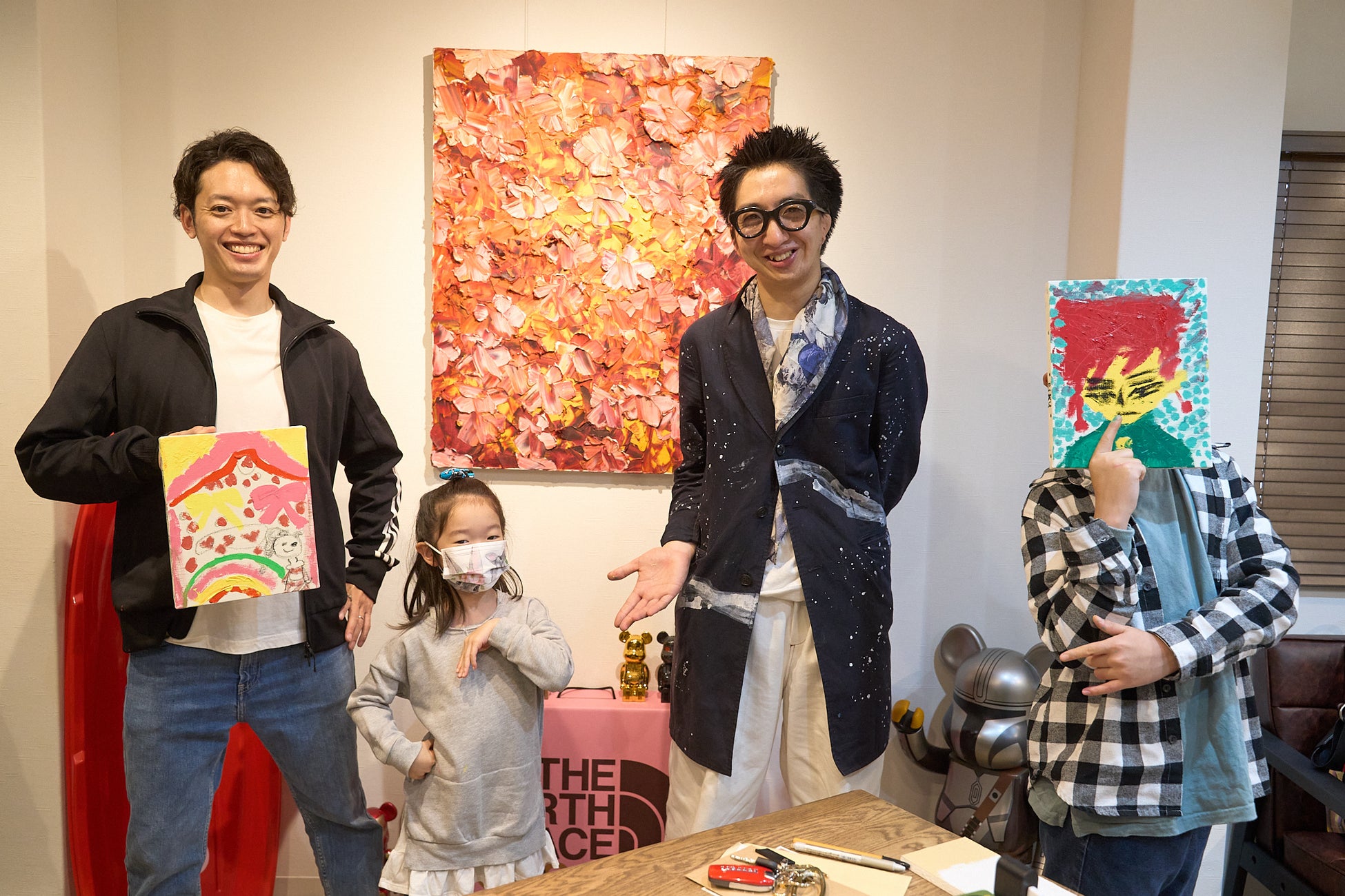ルクア大阪で楽しむ夏休み「KIDS WORKSHOP」イベントを開催！のサブ画像5_「ザニ―エキスポ」自由に、楽しく!いろんな画材で絵を描こう!