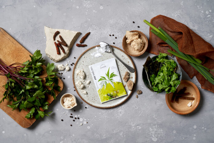 植物性プロテインブランドとして注目されてきた『GRØN』から、ガストロノミー和漢スープ『ファンクショナルスープ』発売開始！のメイン画像