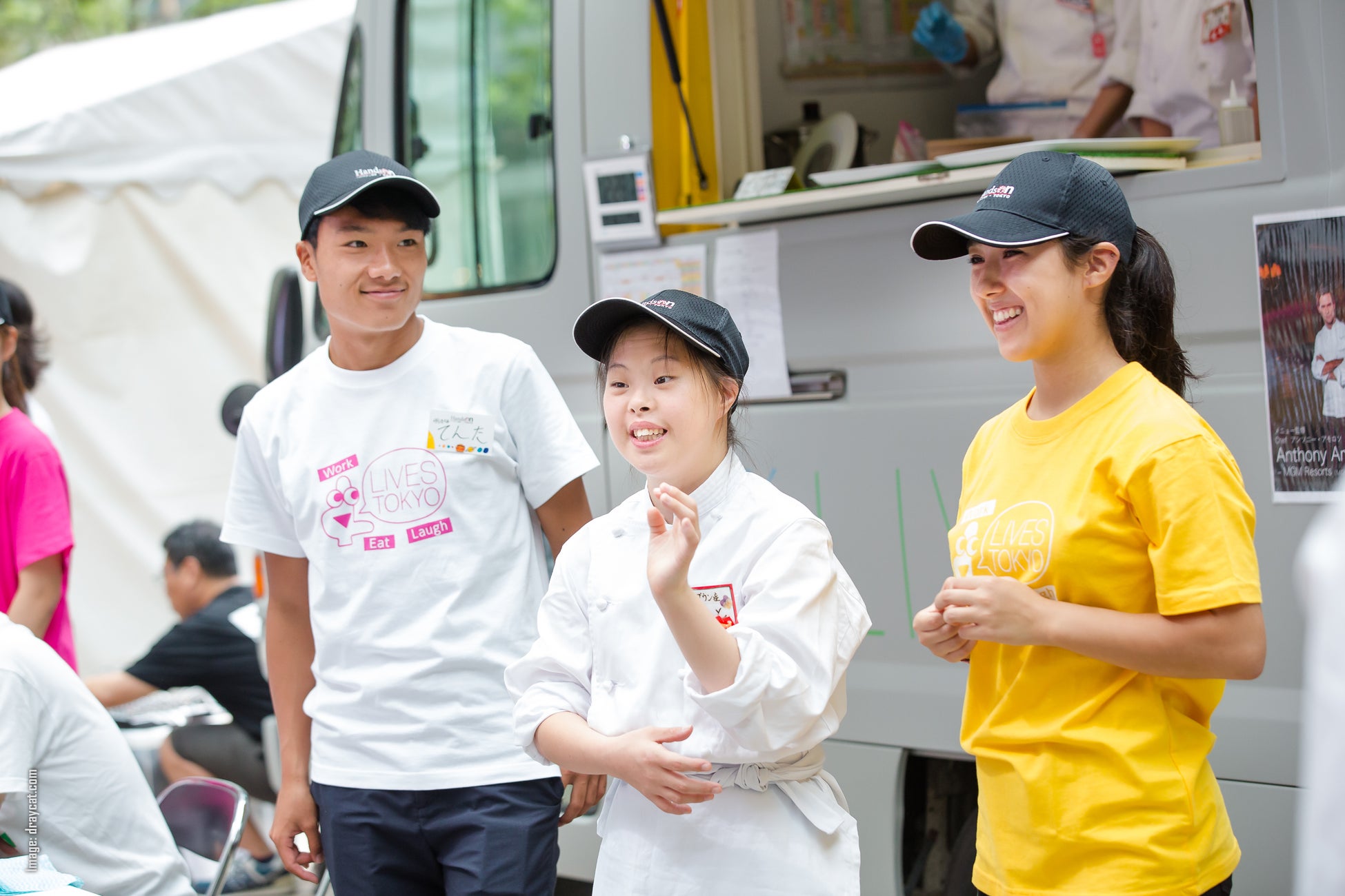 【DEAN & DELUCA】ボランティア団体認定NPO『ハンズオン東京』のLIVES キッチンプロジェクトに参画、フードトラックにてランチボックスを販売開始いたします。のサブ画像1