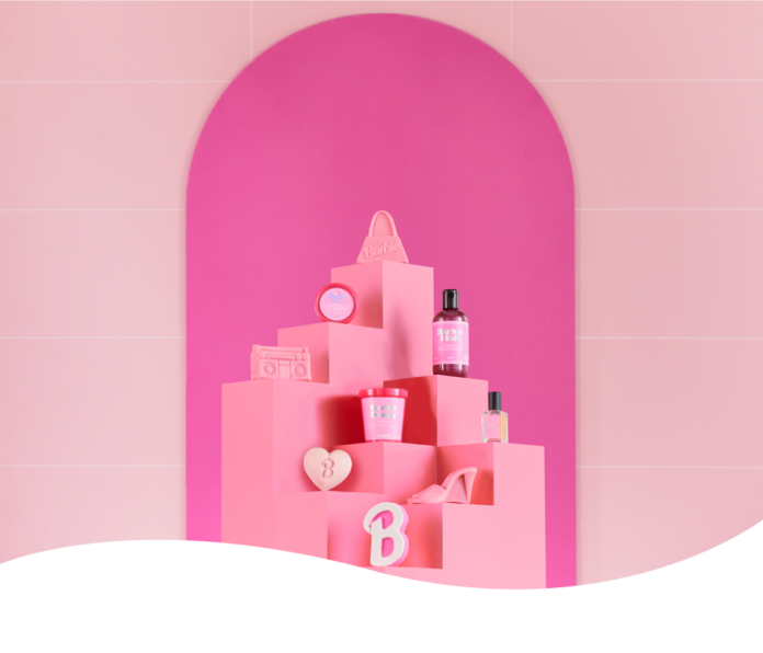 LUSHとマテルがタッグを組みエンパワーメントの色、ピンクに彩るBarbie™との限定コラボレーションを9月8日（金）より発売のメイン画像