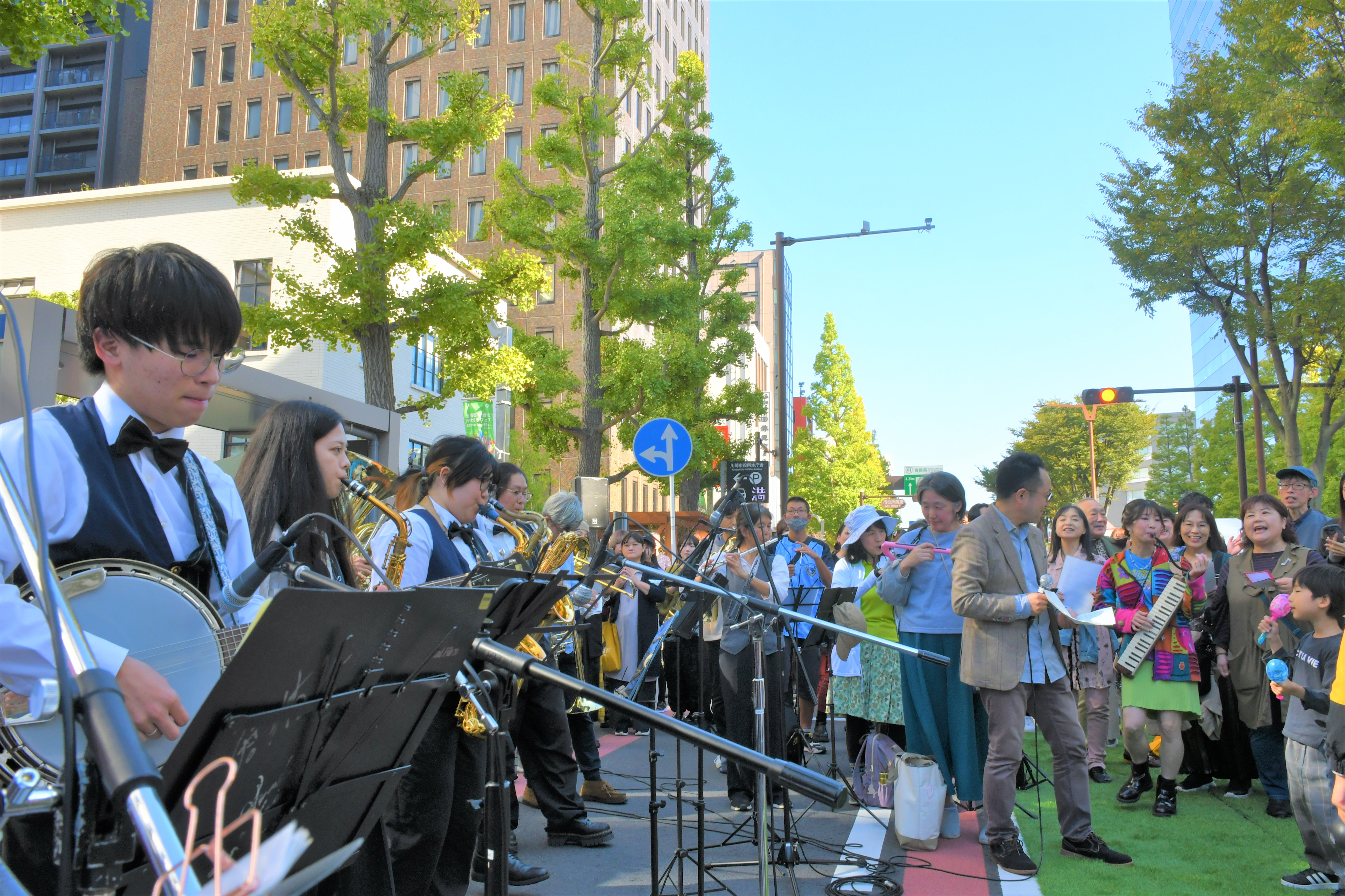 【川崎市市制100周年記念事業】「川崎愛　遊びつくす　３日間」秋の４大イベントを開催しました！のサブ画像7_「みんなのセッション」の様子