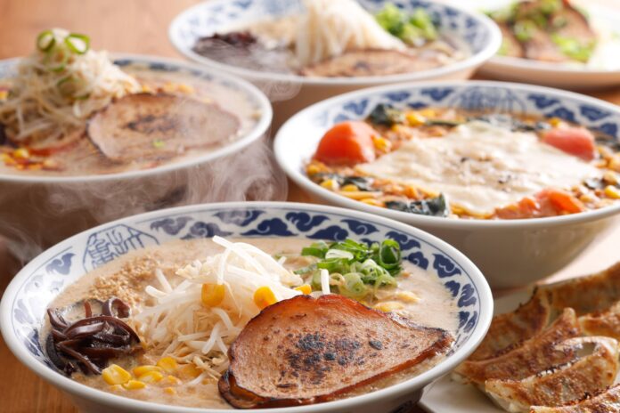 「らーめん亀王」が4月26日・27日大阪・関西万博にて「豚骨風ヴィーガンらーめん」を1,000円(税込)で限定食数販売！のメイン画像