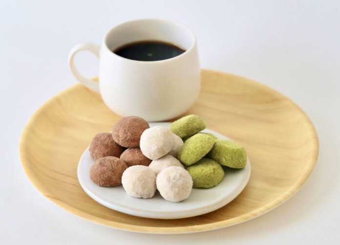 【グルテンフリー・プラントベース】　サクホロ食感「米粉のスノーボールクッキー」！公式通販にて新発売のメイン画像