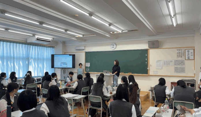 スーパーデリバリー、大成女子高校と産学連携で環境問題に関する出張授業プログラムを開始のメイン画像